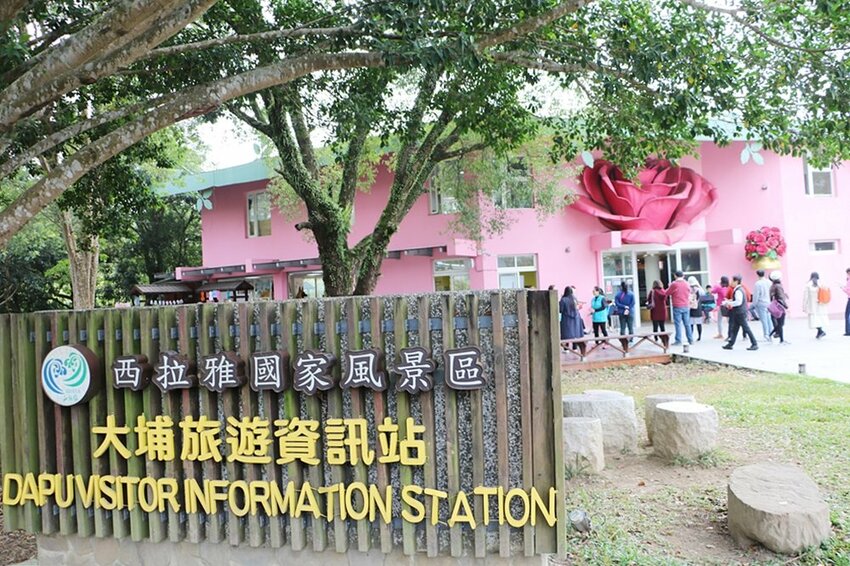 嘉義大埔一日遊。曾文水庫遊艇環湖、全台唯一合法釣魚台 釣魚賞鷹、吸收負離子、美食、資深玩家私藏秘境