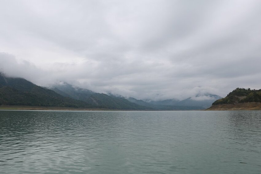嘉義大埔一日遊。曾文水庫遊艇環湖、全台唯一合法釣魚台 釣魚賞鷹、吸收負離子、美食、資深玩家私藏秘境