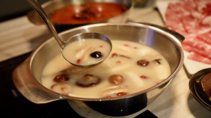 [台中] 鍋好日｜台中火車站美食推薦，新時代餐廳～平日只要228元火鍋吃到飽！