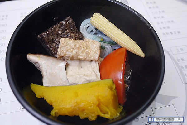 內湖涮涮鍋【東湖涮涮鍋】高CP值頂級肉品+好風味湯頭/東湖站吃到飽火鍋/東湖美食/明治冰淇淋爆米花吃到飽