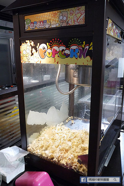 內湖涮涮鍋【東湖涮涮鍋】高CP值頂級肉品+好風味湯頭/東湖站吃到飽火鍋/東湖美食/明治冰淇淋爆米花吃到飽