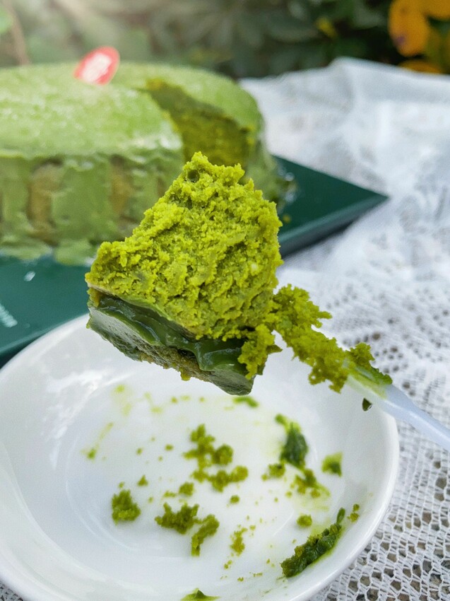 抹茶控必吃！起士公爵 極濃靜岡熔岩抹茶布朗尼 6吋｜正宗靜岡抹茶粉 X 比利時頂級巧克力｜榮獲米其林食品指南iTQi二星獎 - 萍姐愛分享