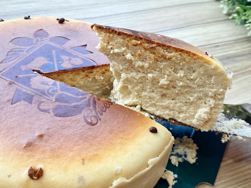 2021年辣媽節限定口味｜起士公爵Ｘ膳馨Ｘ吳寶春最強聯名｜美英小川椒乳酪蛋糕｜香麻椒辣油遇上余順豐花生醬｜肉麻不辣新口感