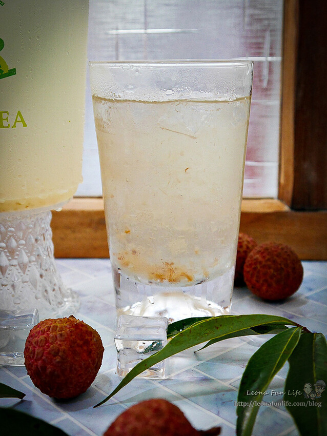 荔枝手搖飲胖胖杯暢飲好消暑!國王的茶新品上市-貴妃荔枝紅茶/烏龍/冰茶果香四溢,喝得到果肉的好味道|台中