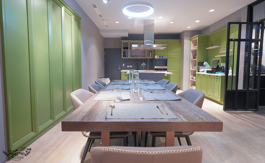 金窯義式料理+路易奇別樓》高雄大立美食街最強黃金角落「精緻包廂空間」,揪好友”義”起吃美食!! @緹雅瑪 美食旅遊趣 金窯義式料理+路易奇別樓》高雄大立美食街最強黃金角落「精緻包廂空間」,揪好友”義”起吃美食!! @緹雅瑪 美食旅遊趣