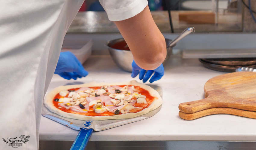 金窯義式料理+路易奇別樓》高雄大立美食街最強黃金角落「精緻包廂空間」,揪好友”義”起吃美食!! @緹雅瑪 美食旅遊趣 金窯義式料理+路易奇別樓》高雄大立美食街最強黃金角落「精緻包廂空間」,揪好友”義”起吃美食!! @緹雅瑪 美食旅遊趣