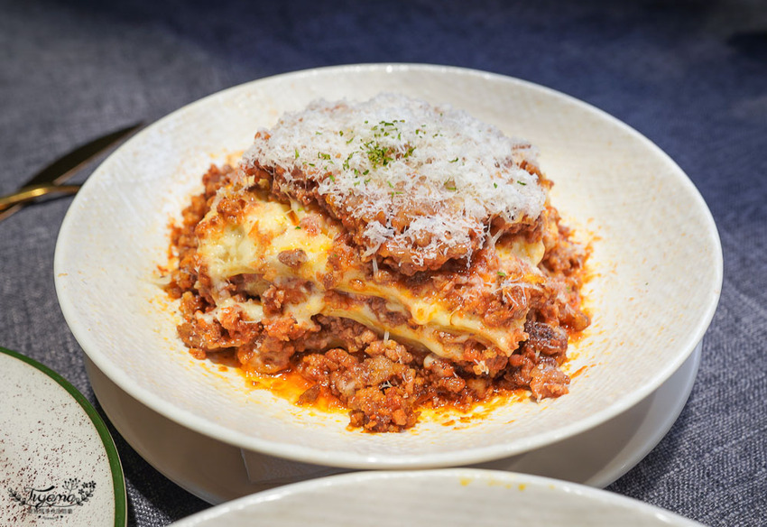 金窯義式料理+路易奇別樓》高雄大立美食街最強黃金角落「精緻包廂空間」,揪好友”義”起吃美食!! @緹雅瑪 美食旅遊趣 金窯義式料理+路易奇別樓》高雄大立美食街最強黃金角落「精緻包廂空間」,揪好友”義”起吃美食!! @緹雅瑪 美食旅遊趣