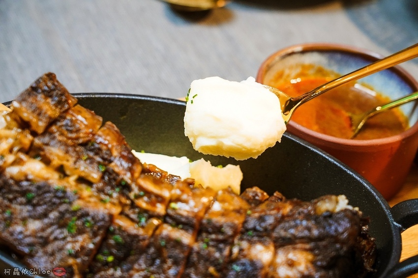 大立EATALEE美食街 金窯義式料理ＸLuigi 路易奇洗衣公司 高雄最強美食角落 不出國也能享用義式料理！36.jpg