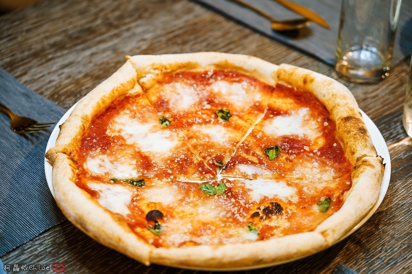 大立EATALEE美食街 金窯義式料理ＸLuigi 路易奇洗衣公司 高雄最強美食角落 不出國也能享用義式料理！15.jpg