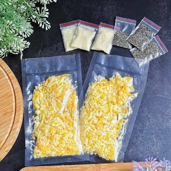 【外帶美食】快樂花園義麵坊，蘆洲必吃美食，外帶料理包口味神還原，疫情期間減少出門的法寶，懶人也能變成大廚，網購宅配美食