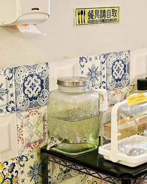 【新北蘆洲】快樂花園義麵坊 • 蘆洲親子餐廳推薦,蘆洲平價餐廳,家庭聚餐推薦,附設親子遊樂區