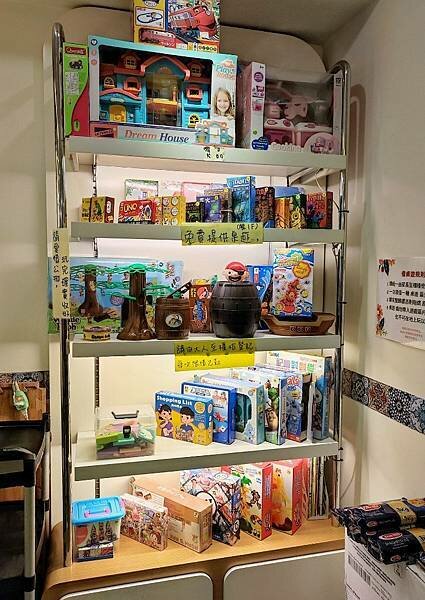 【新北蘆洲】快樂花園義麵坊 • 蘆洲親子餐廳推薦,蘆洲平價餐廳,家庭聚餐推薦,附設親子遊樂區