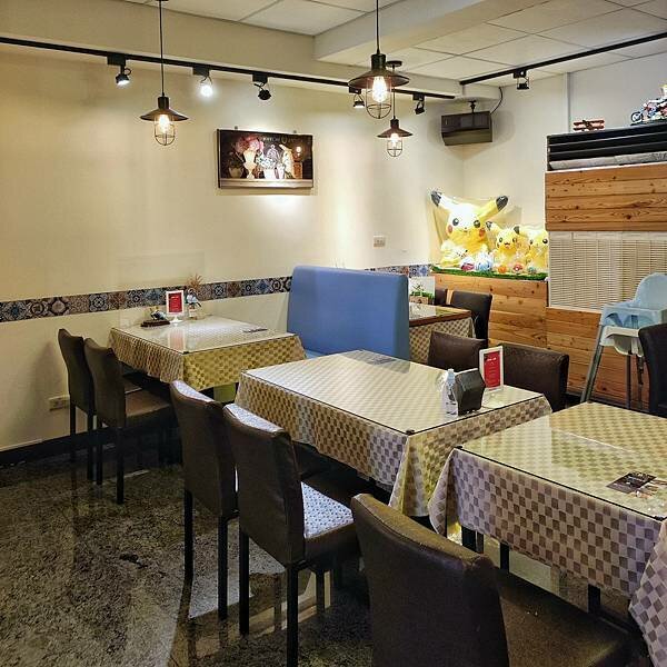 【新北蘆洲】快樂花園義麵坊 • 蘆洲親子餐廳推薦,蘆洲平價餐廳,家庭聚餐推薦,附設親子遊樂區