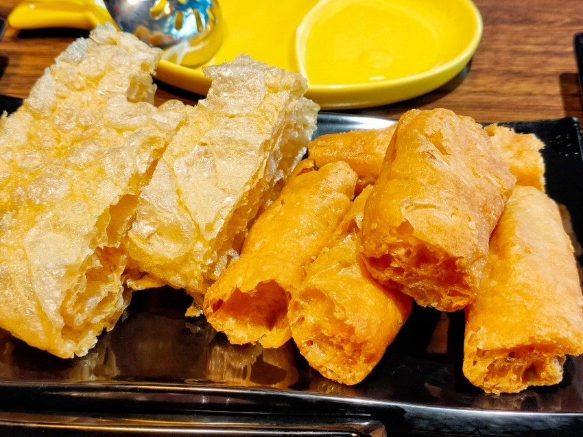 桃園中壢美食-億魚麻辣鍋-極致烤魚.和牛麻辣鍋吃到飽，雙主菜享受再加分  (邀約) @民宿女王芽月-美食.旅遊.全台趴趴走