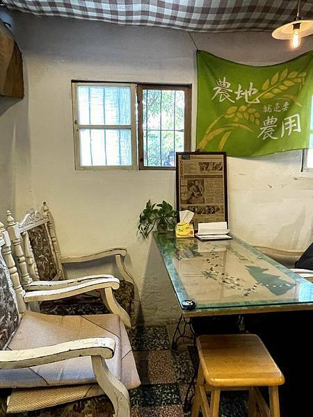 嘉義市北門驛│玉山旅社：是背包客棧也是咖啡館