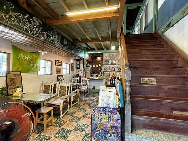 嘉義市北門驛│玉山旅社：是背包客棧也是咖啡館