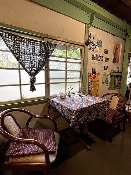 嘉義市北門驛│玉山旅社：是背包客棧也是咖啡館