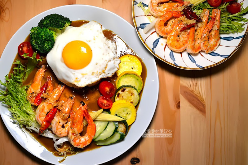 蝦粉 Shrimp Rice-滿滿蝦味咖哩蝦飯有老闆娘親手開背的彈牙蝦蝦