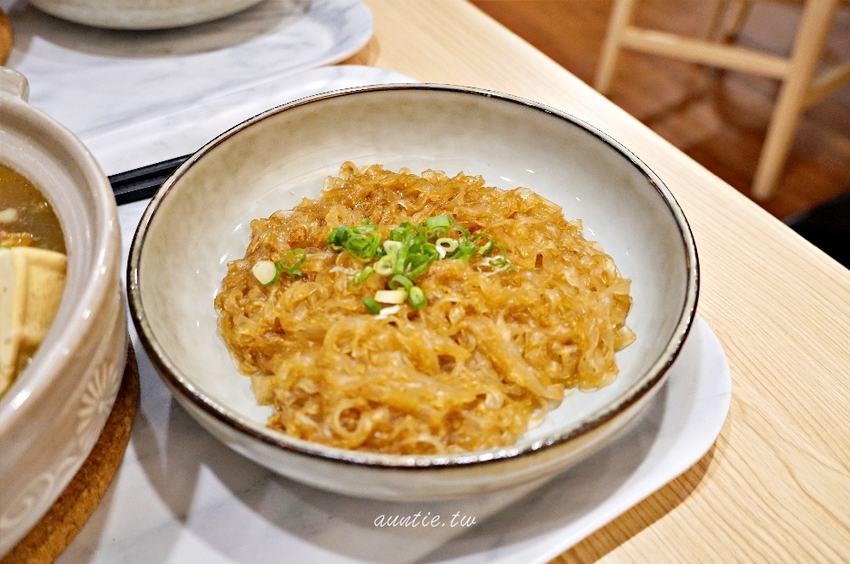 【台北】信義區 一鍋小麻辣 人少吃鍋也OK 後山埤美食 - 水晶安蹄 不務正業過生活