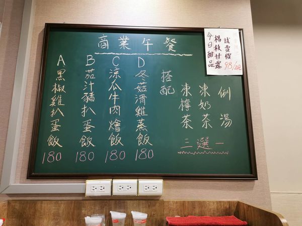 482251.jpg 482251.jpg