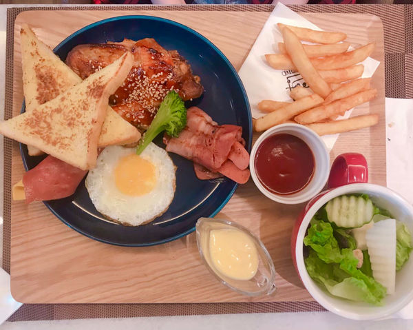 中壢-夜市/老街溪旁隱藏版早午餐、簡餐店、下午茶店·沃德先生烘培餐館Mr.word