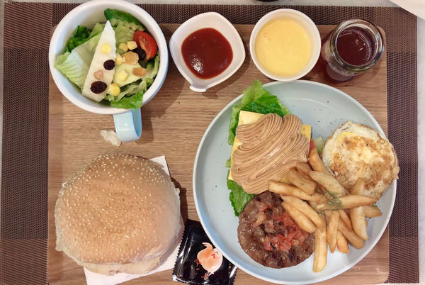 中壢-夜市/老街溪旁隱藏版早午餐、簡餐店、下午茶店·沃德先生烘培餐館Mr.word