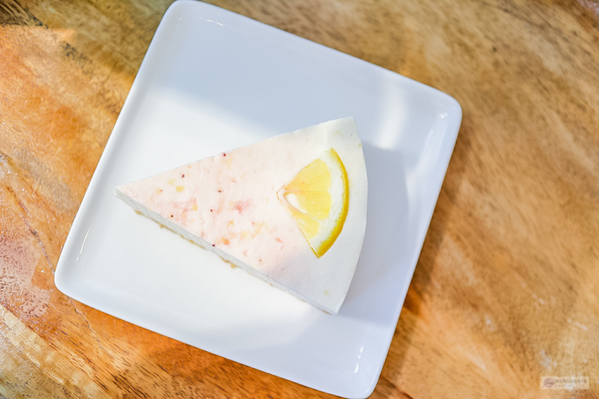 IMG_1560.jpg IMG_1560.jpg