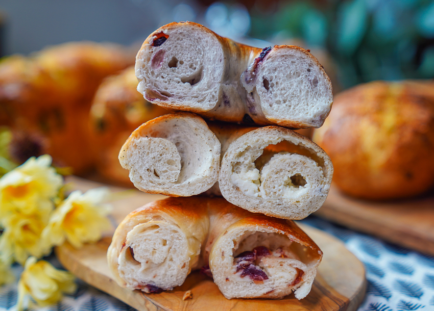 [高雄]The Original One TOO-韓國超夯「爆漿奶油大蒜麵包」高雄也吃得到!每日出爐秒殺 @美食好芃友