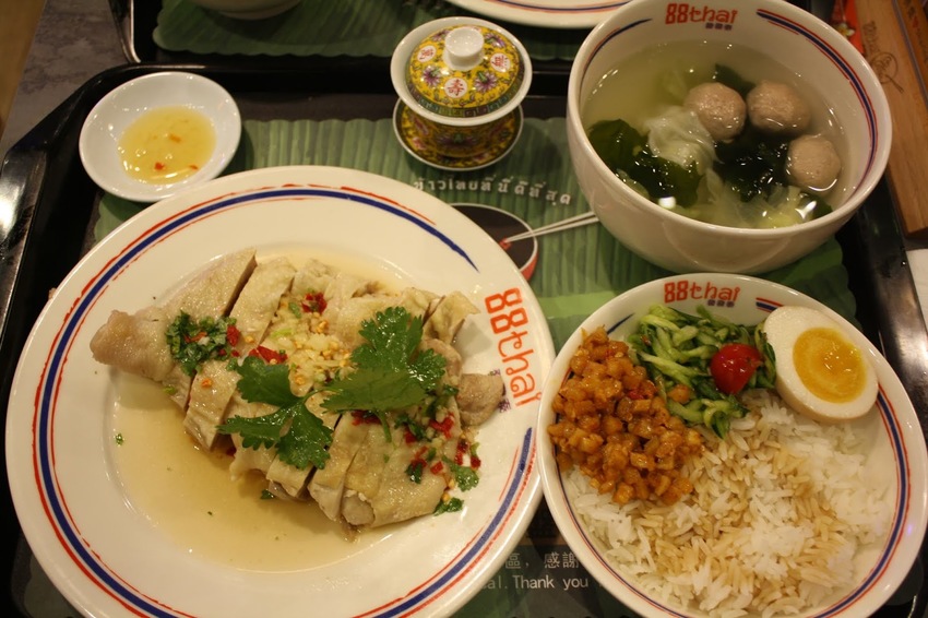 【板橋泰式料理推薦】88thai發發泰-一個人也能自在享受的泰式簡餐,獨創泰式香腸全台全台獨一無二