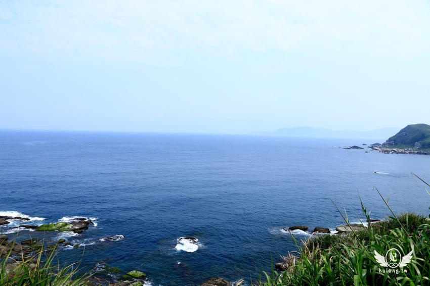 「聽濤營區」鼻頭角步道迷彩神秘感新秘境|聽濤營區咖啡開放時間|東北角景點! - 珍太妃旅遊親子生活