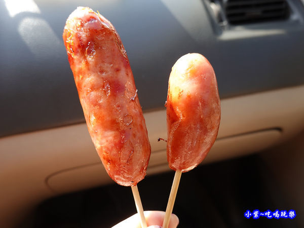 彩虹玉米-烤香腸-雅聞七里香草玫瑰森林馬路對面 (3).jpg