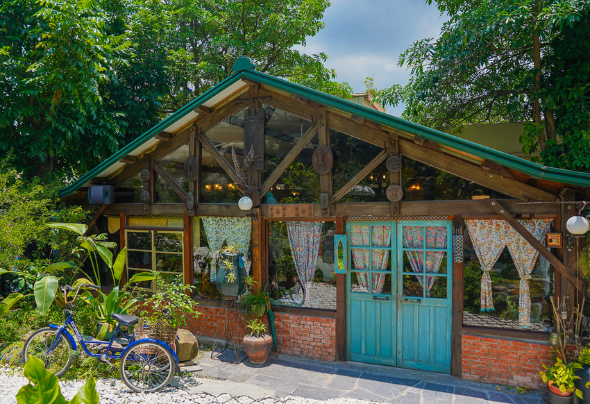 [屏東景觀餐廳]三地門旁聽席-超夢幻台版小歐洲~預約制隱藏版秘境! @美食好芃友