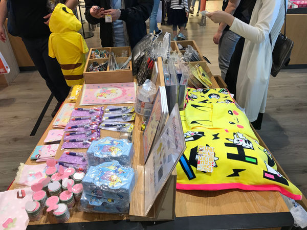 期間限定寶可夢特賣會 100元就可以把3隻正版公仔帶回家@法雅客南西新光店9樓