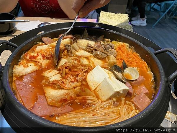 20230519_102709801_iOS-1