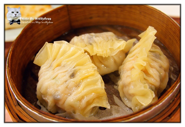 一夕成名－新紅寶石酒樓吃到飽(台北中山區)