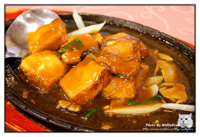 一夕成名－新紅寶石酒樓吃到飽(台北中山區)