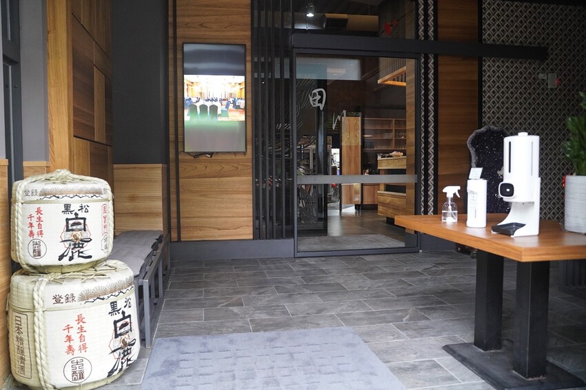 【桃園美食】這間『田川日本料理』融合台式合菜與日式料理的餐廳，還有多種價位的無菜單料理套餐可以選擇，整體價格平實且附設專屬停車場！ - 阿華田的美食日記