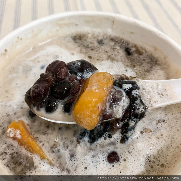 /tmp/phpoovjxk /tmp/phpoovjxk