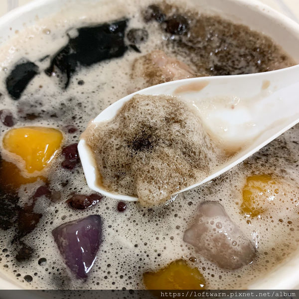 /tmp/phpSRlpaa /tmp/phpSRlpaa