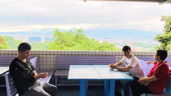 IMG_0357.jpg IMG_0357.jpg