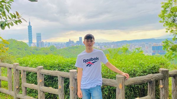 IMG_0380.jpg IMG_0380.jpg