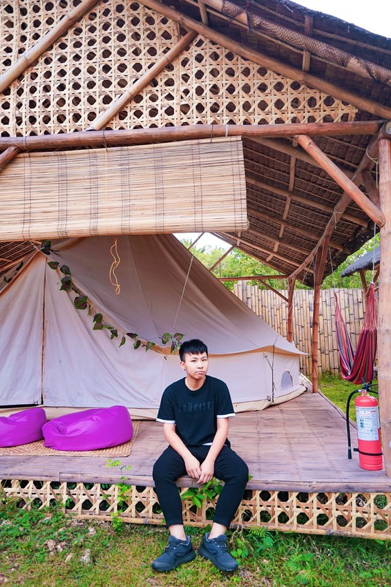 台北虎山夜景》不怕人多，步行十分鐘就能拍到超近絕美101夜景
