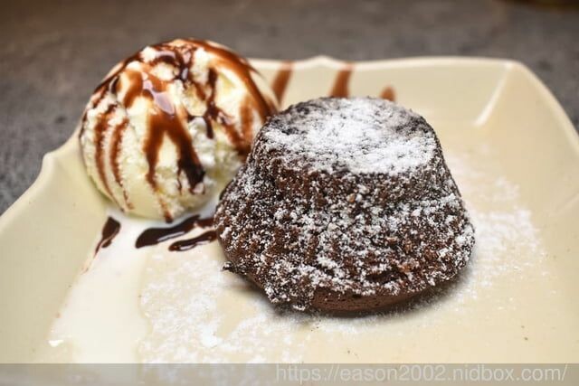 桃園和牛吃到飽餐廳推薦 | 鬥佐燒肉桃園店 新菜單上線 加價NT$618 享日本A5和牛、鮭魚菲力無限量供應吃到飽 還有啤酒、沙瓦免費無限量暢飲 -  就是這樣。吃喝玩樂。愛漂亮部落格 - Fashi