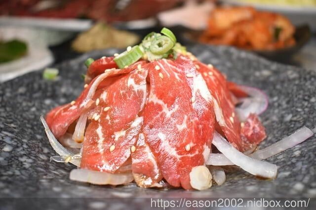 桃園和牛吃到飽餐廳推薦 | 鬥佐燒肉桃園店 新菜單上線 加價NT$618 享日本A5和牛、鮭魚菲力無限量供應吃到飽 還有啤酒、沙瓦免費無限量暢飲 -  就是這樣。吃喝玩樂。愛漂亮部落格 - Fashi