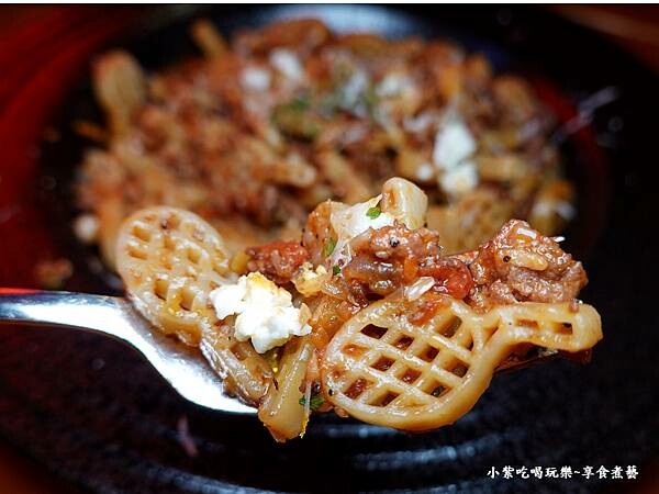 紅酒肉醬希臘起工球拍麵-PlanB歐陸街頭市集小酒 館 (4).jpg