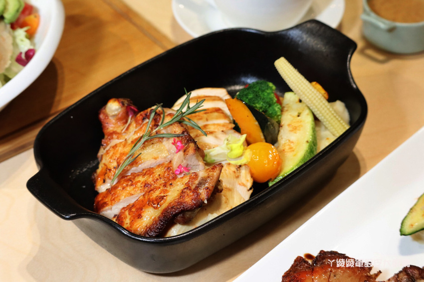 新竹科學園區美食推薦uMeal Bistro竹科店！低醣高蛋白清爽餐盒、金山街美食外帶便當