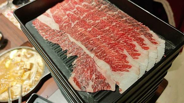 【台北美食】圓山老崔蒸包|中山國小捷運站巷弄裡老字號手工小籠包