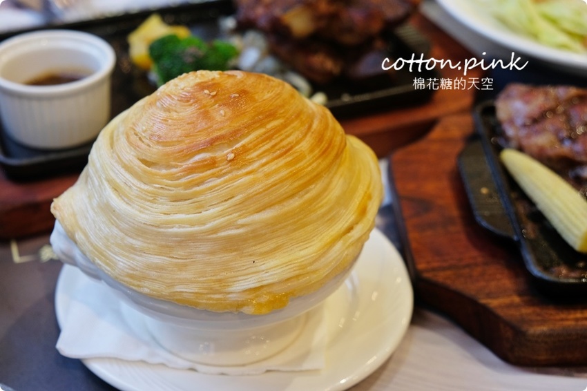 台中牛排推薦|中科商圈人氣爆棚瀧厚炙燒熟成牛排好吃推推,超多牛肉羅宋湯吃到飽~ 台中牛排推薦|中科商圈人氣爆棚瀧厚炙燒熟成牛排好吃推推,超多牛肉羅宋湯吃到飽~