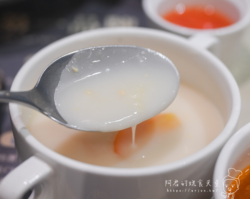 【台中】瀧厚炙燒熟成牛排 中科店|平民價格貴族享受,羅宋湯、飲品無限暢飲~排餐只要290元起 » 阿君的玩食天堂