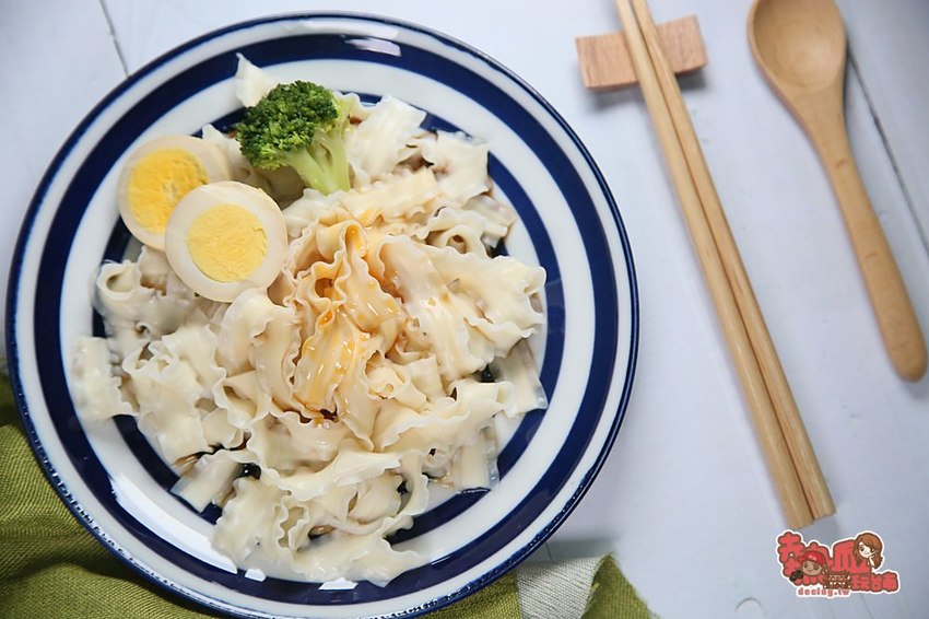 【宅配美食】台灣史上最霸道的乾拌麵！宅在家這樣吃屬你最霸氣：確實霸道乾拌麵 - 熱血玩台南。跳躍新世界